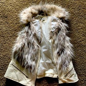 Really cute vest but it’s not my size